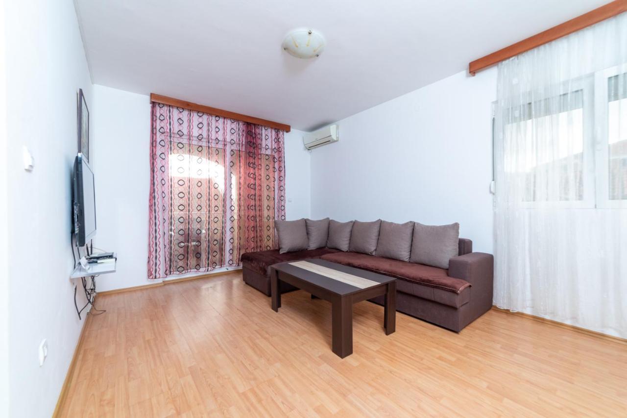 Apartmani Jovan Budva Zewnętrze zdjęcie