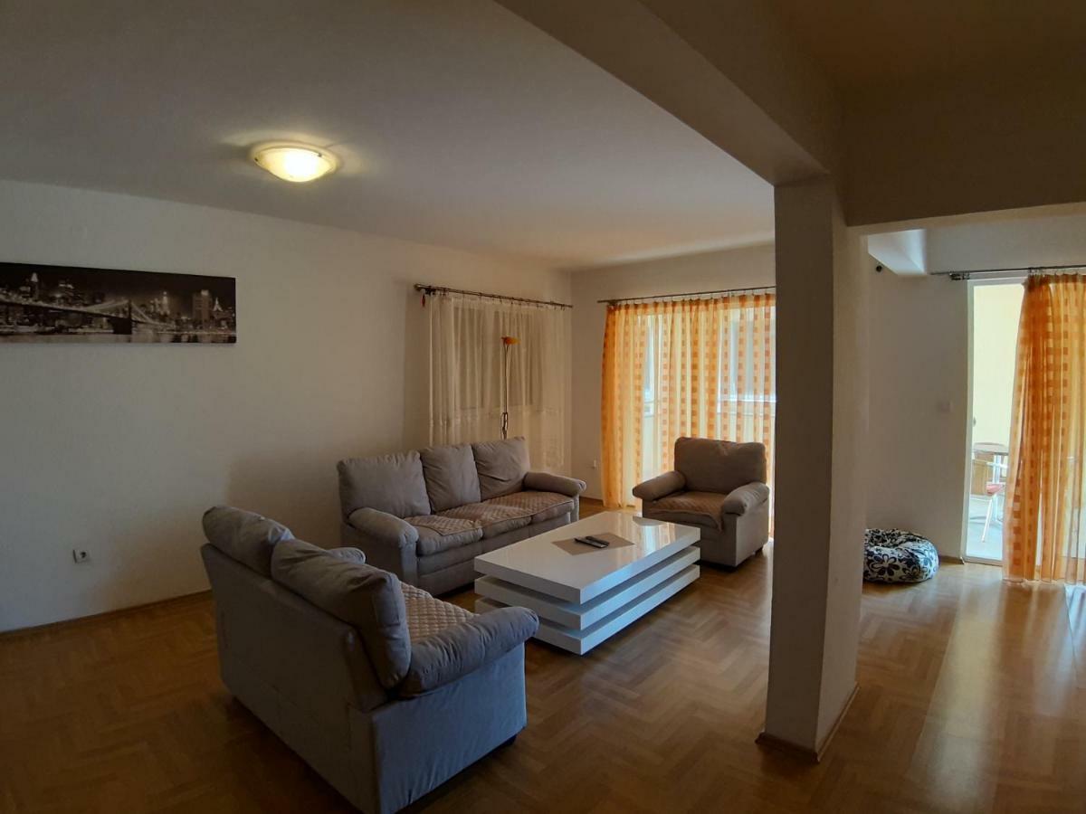 Apartmani Jovan Budva Zewnętrze zdjęcie
