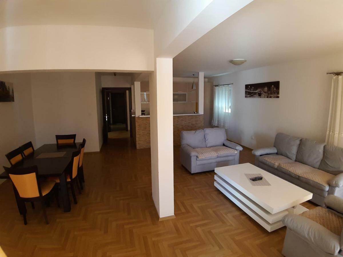 Apartmani Jovan Budva Zewnętrze zdjęcie