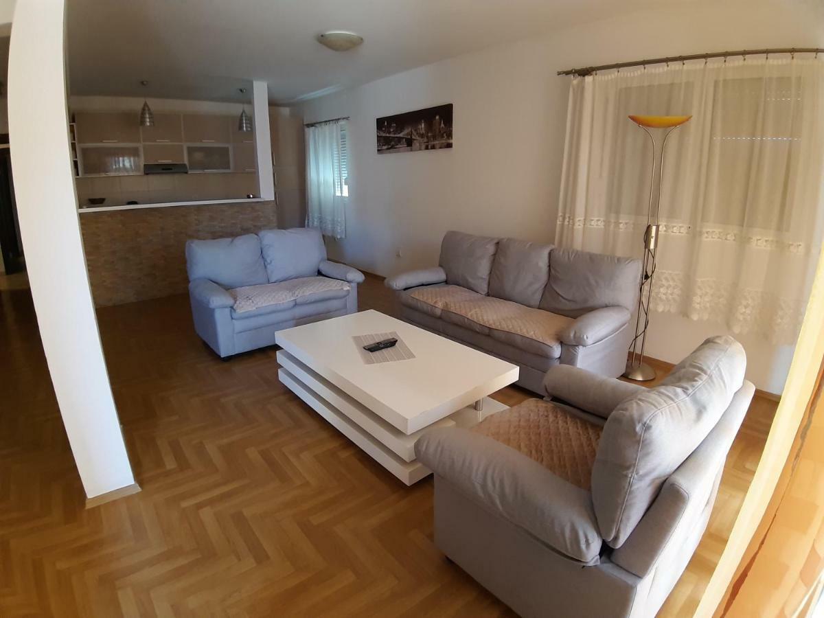 Apartmani Jovan Budva Zewnętrze zdjęcie